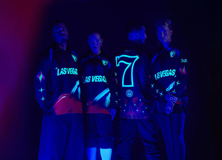 Bournemouth 2026 Glow-In-The-Dark Kit