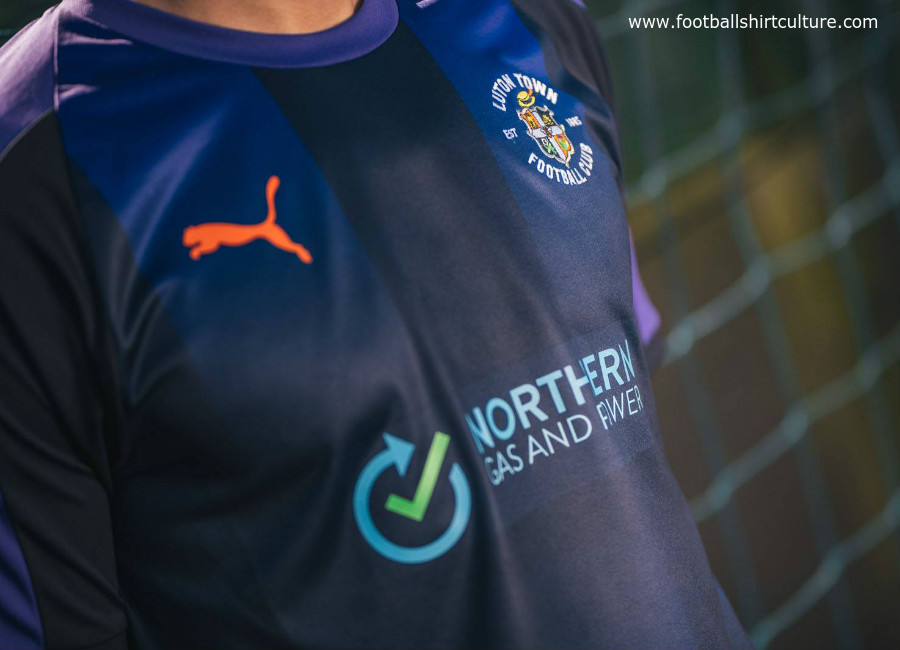 Luton Town 2018-19 Puma Third Kit