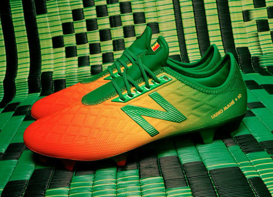 New Balance Furon 4.0 Bambaly Football Boots