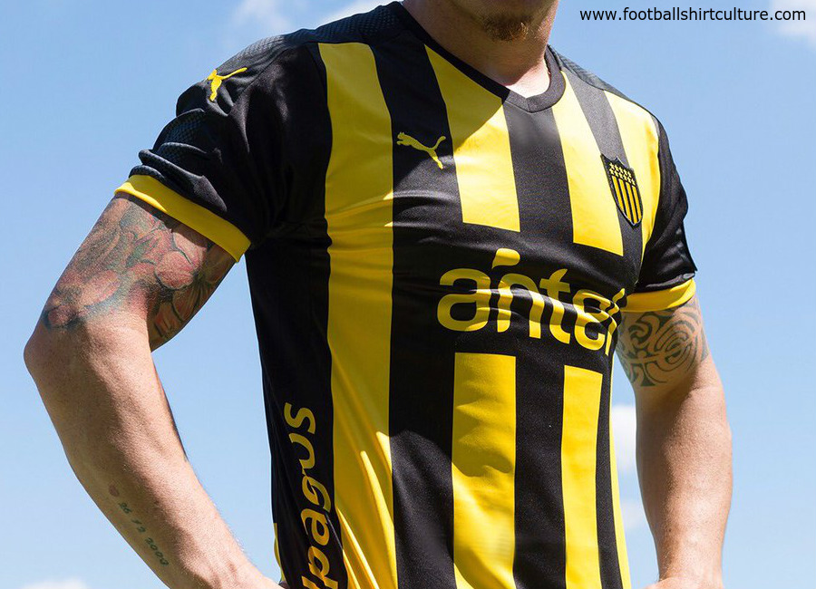 Peñarol 2018 Puma Home Kit