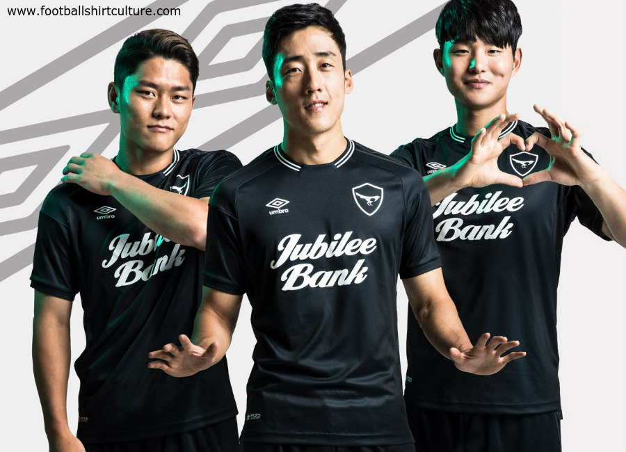 Seongnam 2018 Umbro Home Kit