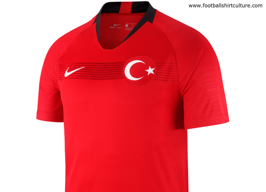 Turkey 2018 Nike Home Kit