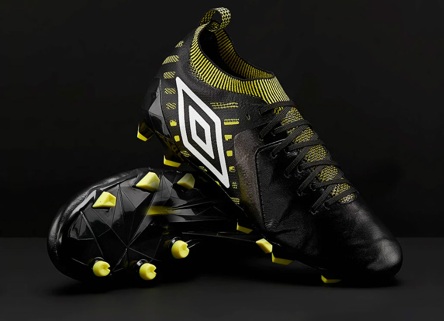 Umbro Medusae II Elite FG - Black / White / Golden Kiwi