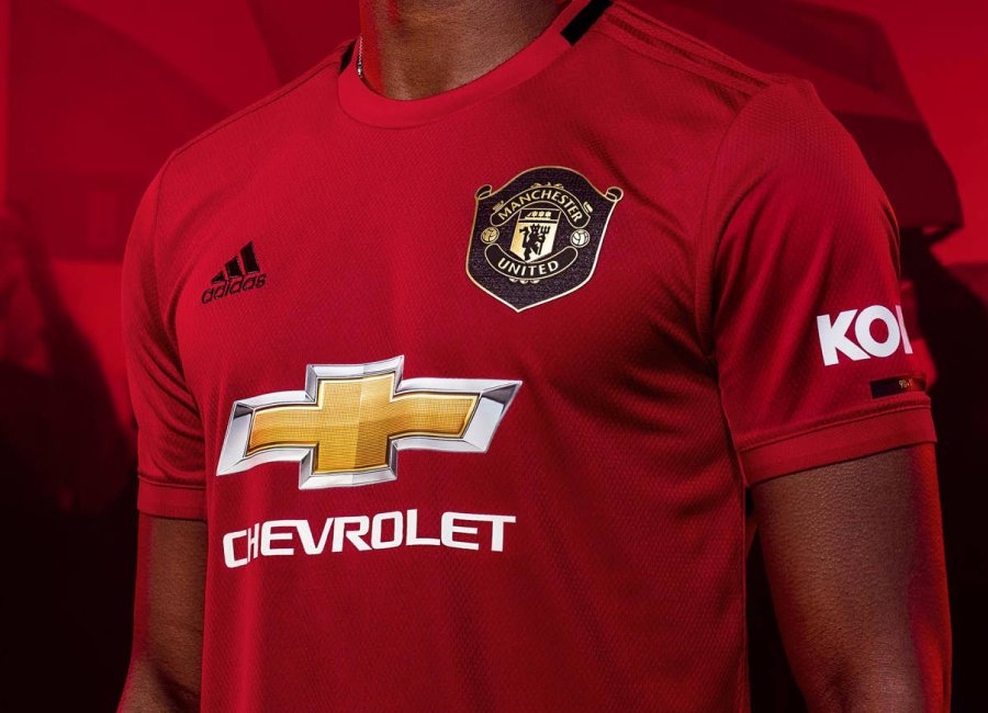 Manchester United look for big-money shirt sponsor as Chevrolet deal runs down #mufc #manchesterunited