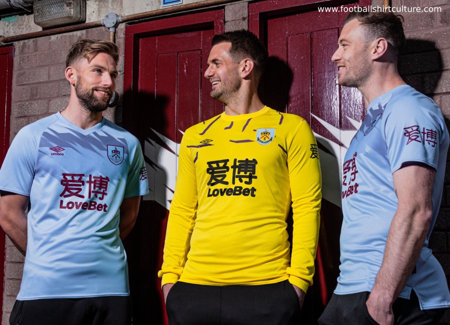 Burnley 2019-20 Umbro Away Kit #BurnleyFC #footballshirt #umbro