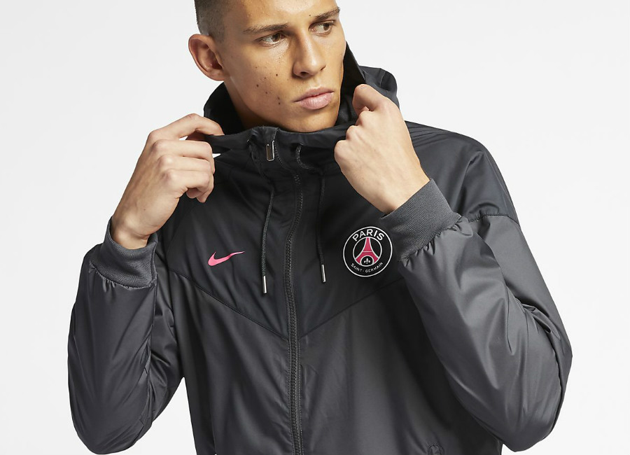 Nike Paris Saint-Germain Windrunner - Anthracite / Black / Hyper Pink #psg #ParisSaintGermain #teampsg #nikefootball