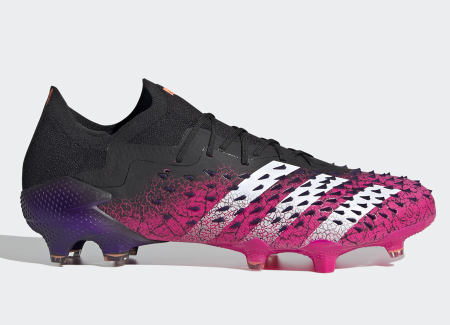 Adidas Predator Freak.1 FG Superspectral - Core Black / Cloud White / Shock Pink #footballboots #adidasfootball