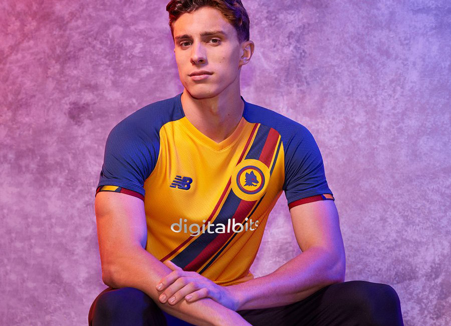 AS Roma 2021-22 New Balance Third Kit #NBFootball #OnlyRoma #asroma #forzaroma