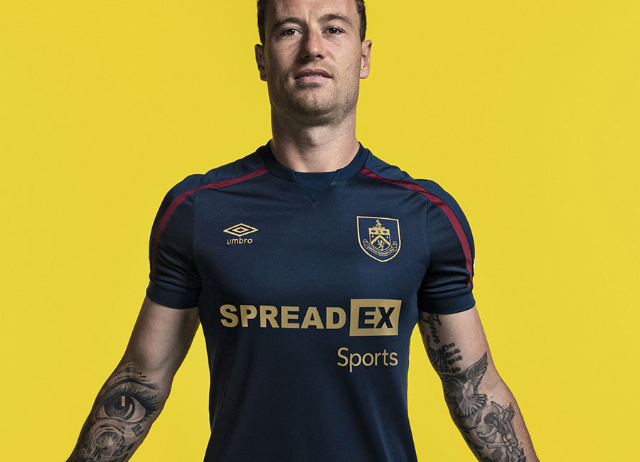 Burnley 2021-22 Umbro Third Kit #Burnleyfc #Burnley #umbro