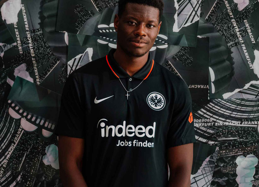 Eintracht Frankfurt 2021-22 Nike Home Kit #SGE #EintrachtFrankfurt #nikefootball