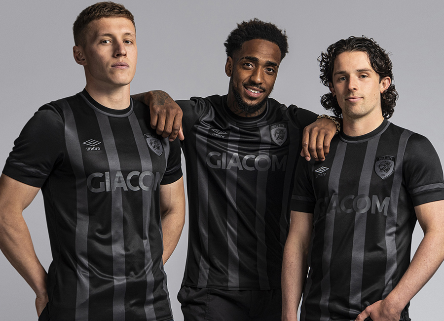 Hull City 2021-22 Umbro Away Kit #hcafc #theTigers #HullCity #HullCityafc #umbro