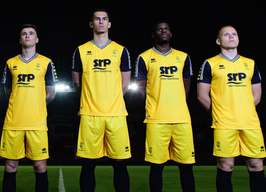 Lincoln City 2021-22 Erreà Third Kit #LincolnCity #ImpsAsOne #LincolnCityfc