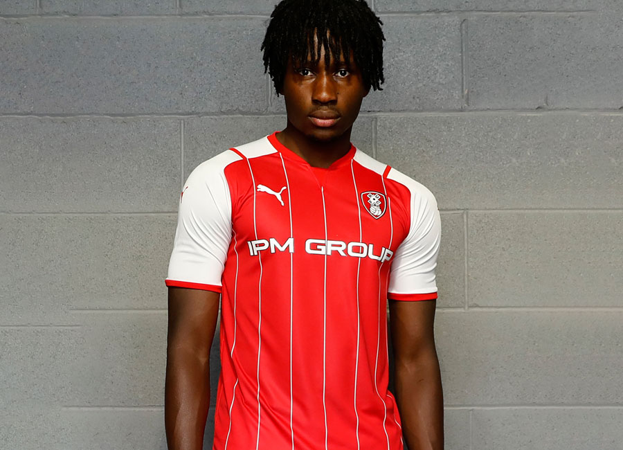 Rotherham United 2021-22 Puma Home Kit #rufc #Millers #RotherhamUnited
