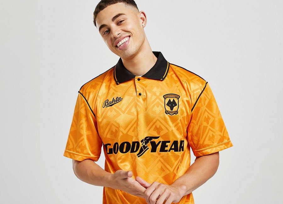 Wolverhampton Wanderers 1992 Bukta Home shirt #WolverhamptonWanderers #wolvesfc #wwfc