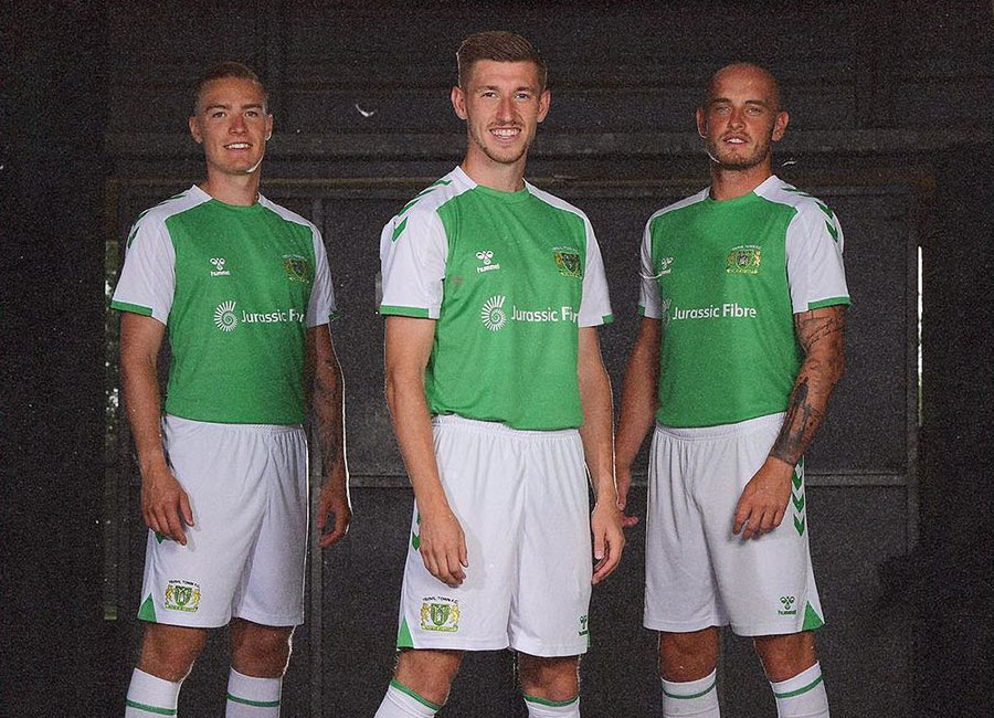 Yeovil Town 2021-22 Hummel Home Kit #YTFC #YeovilTown #YeovilTownfc #sharethegame