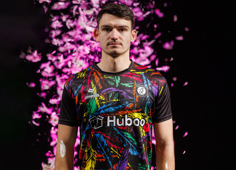 Bristol City 2023-24 O’Neills Goalkeeper Kits