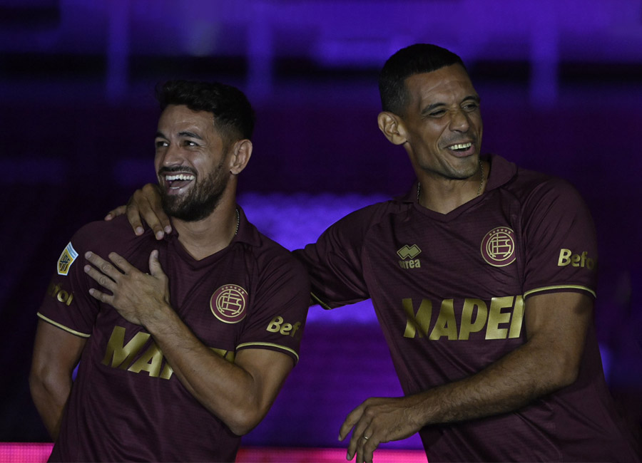 Lanús 2023 Errea Home and Away Kits
