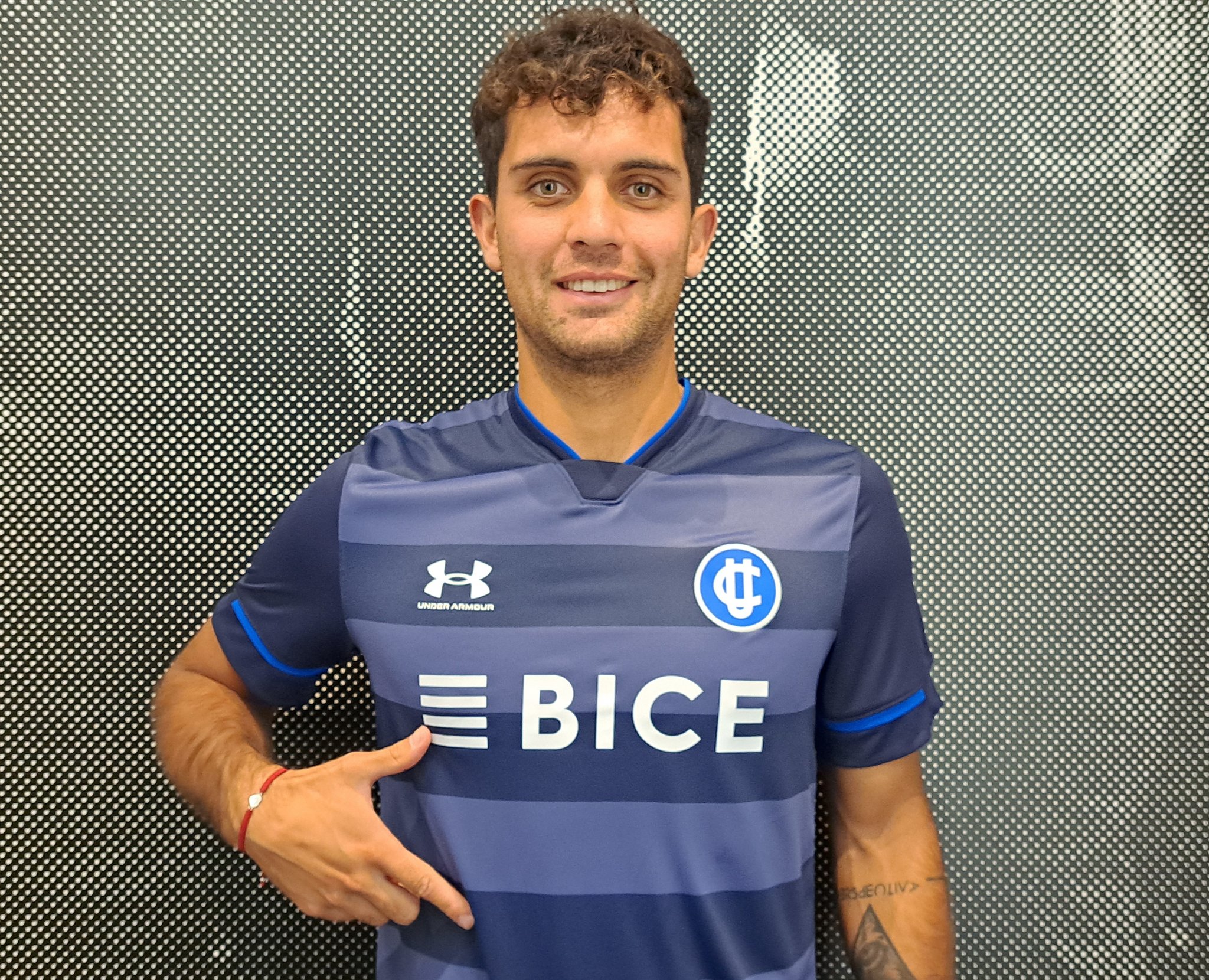 universidad catolica 2023 under armour third kit a