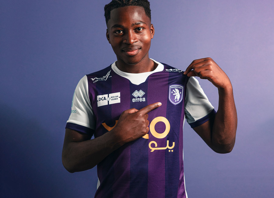 Beerschot 2023-24 Errea Home Kit