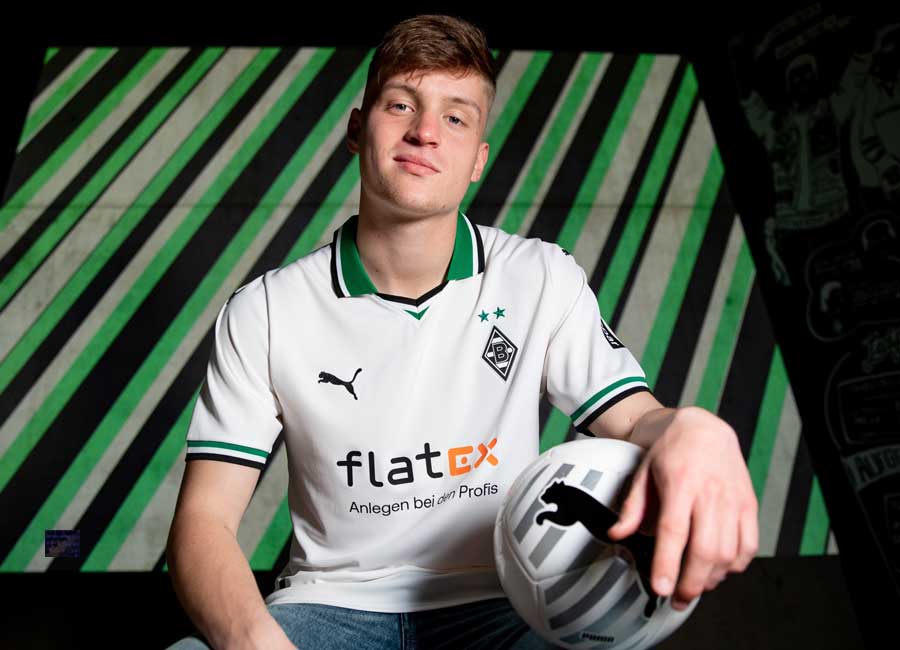 Borussia M&ouml;nchengladbach 2023-24 Puma Home Kit