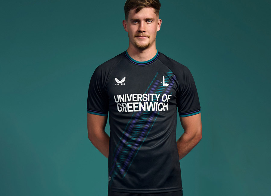 Charlton Athletic 2023-24 Castore Third Kit