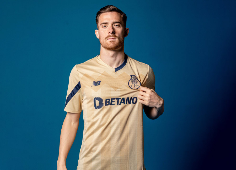 FC Porto 2023-24 New Balance Away Kit