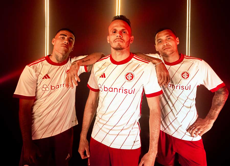 Internacional 2023-24 Adidas Away Kit