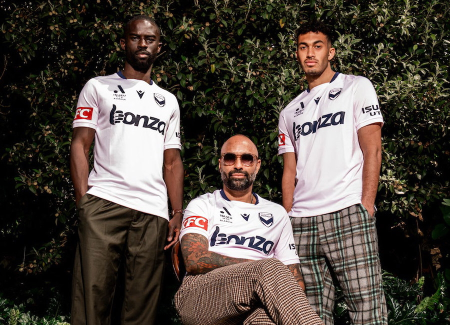 Melbourne Victory 2023-24 Macron Away Kit