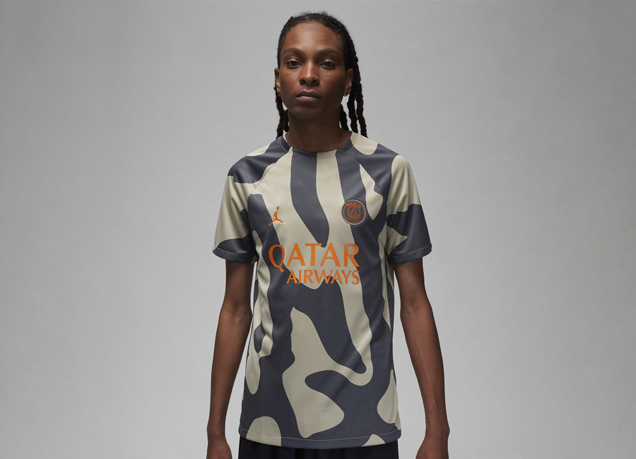 Paris Saint-Germain 23/24 Third Pre-Match Shirt