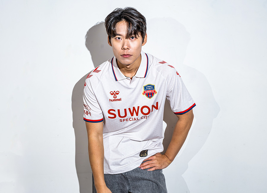 Suwon FC 2025 Hummel Away Kit