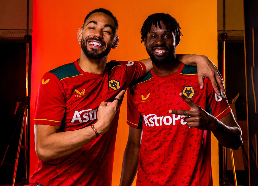 Wolverhampton Wanderers 2023-24 Castore Away Kit