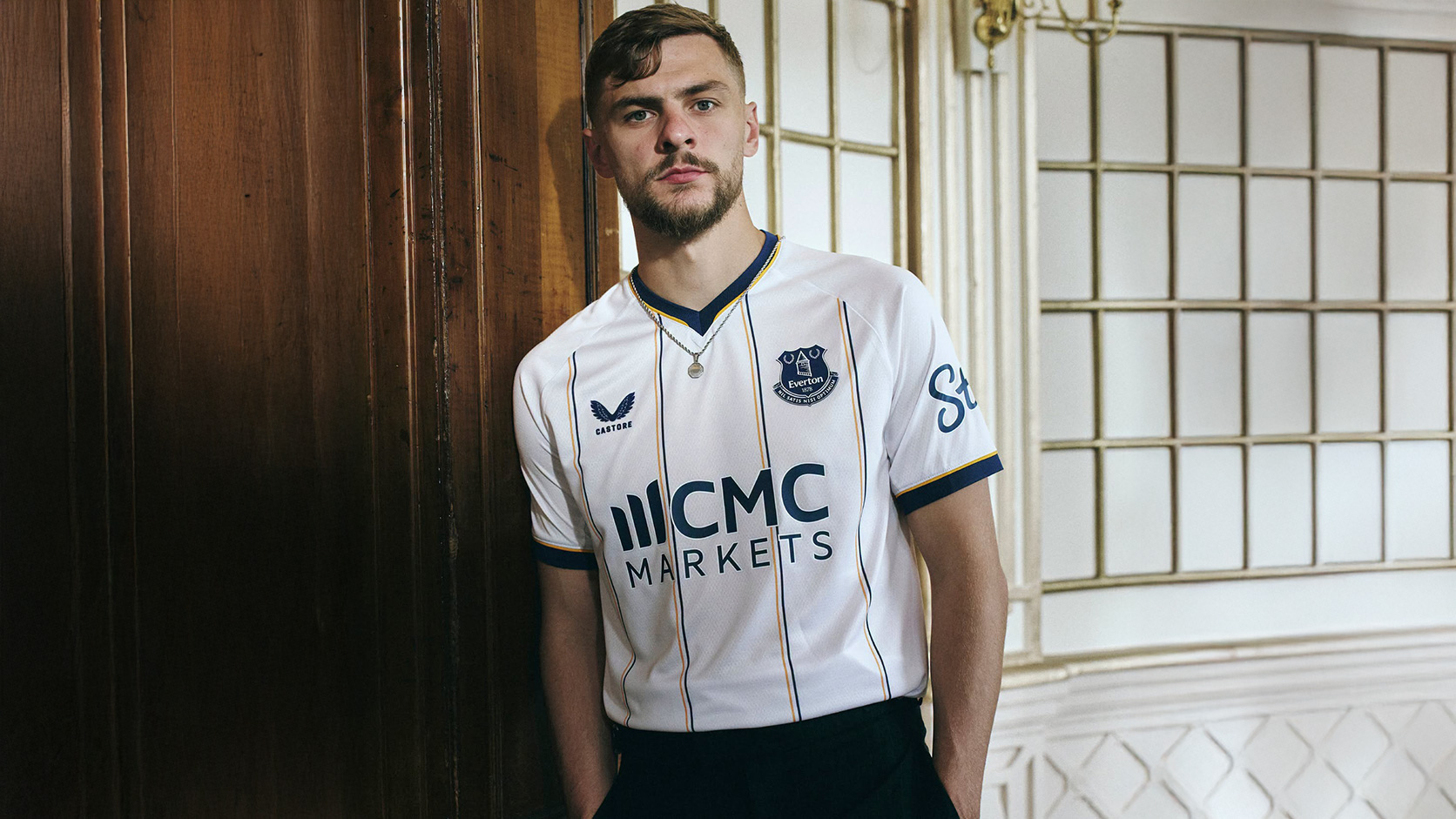 Everton 26/27 Castore Away Kit