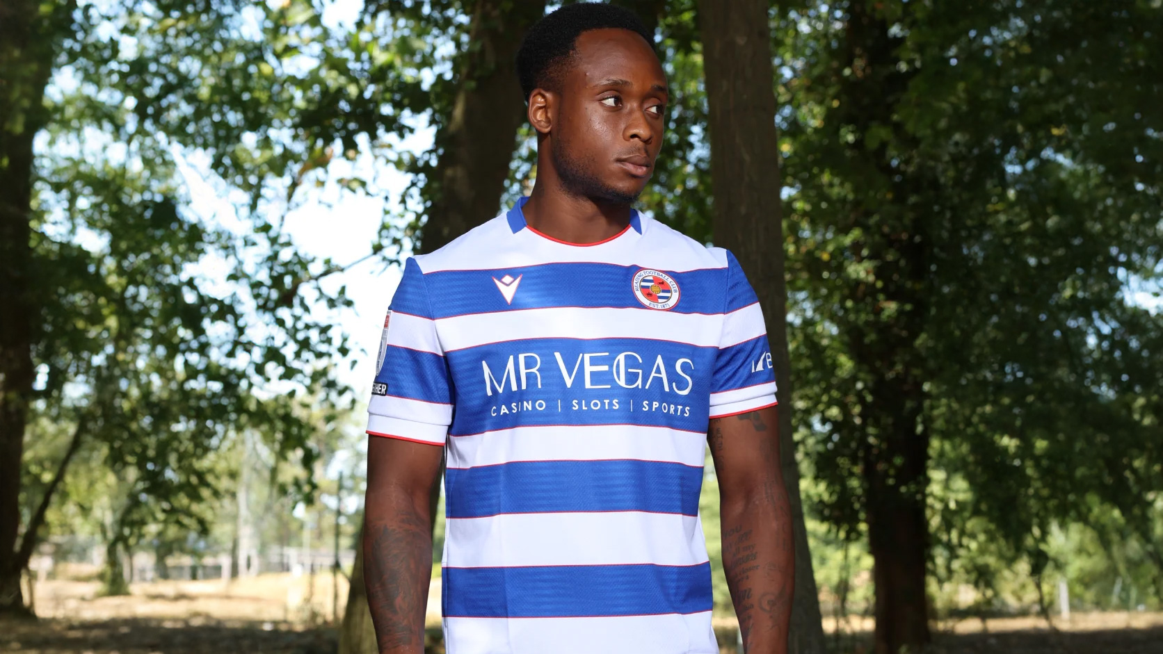 Reading 26/27 Macron Home Kit
