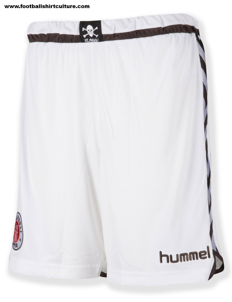 St-Pauli-2014-2015-hummel-Away-football-shirt-kit-4-shorts