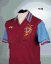 A CLARET AND BLUE ASTON VILLA 1977 LEAGUE CUP FINAL SHORT-SLEEVED SHIRT A CLARET AND BLUE ASTON VILLA 1977 LEAGUE CUP FINAL SHORT-SLEEVED SHIRT