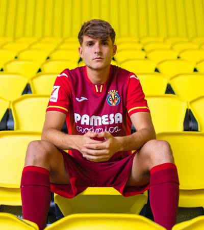 villarreal_2023_24_joma_away_kit_a.jpeg