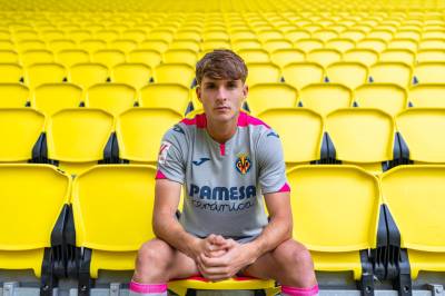 villarreal_2023_24_joma_third_kit_a.jpeg