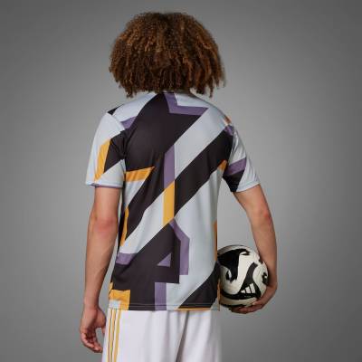 real_madrid_pre_match_jersey_wonder_silver_d.jpg