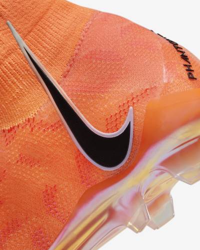 nike_phantom_luna_elite_nu_fg_guava_ice_black_09.jpeg