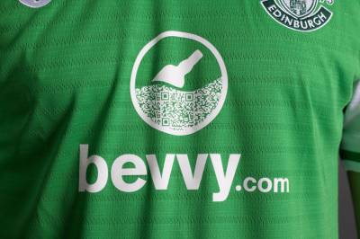 hibernian_2023_24_joma_home_kit_d.jpeg