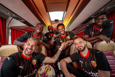 rc_lens_2023_24_puma_away_kit_06.jpg