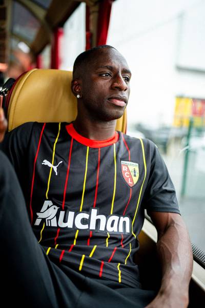 rc_lens_2023_24_puma_away_kit_09.jpg