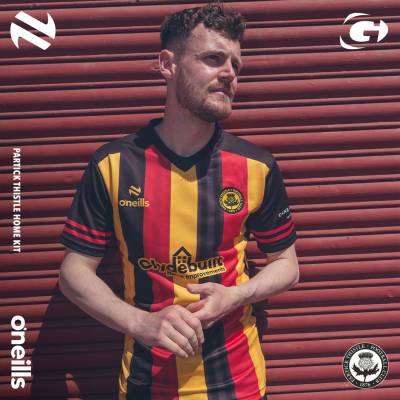 partick_thistle_2023_24_home_kit_b.jpeg