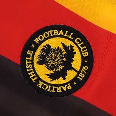 partick_thistle_2023_24_home_kit_f.jpg