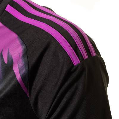 aberdeen_2023_24_adidas_away_kit_i.jpeg