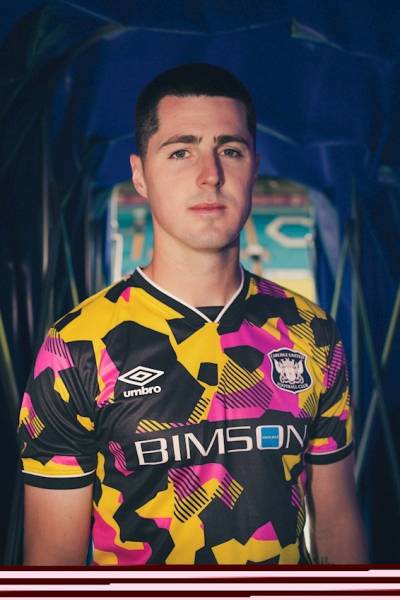 carlisle_united_2023_24_umbro_away_kit_i.jpeg