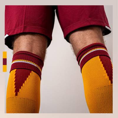 motherwell_2023_24_macron_home_kit_9a.jpeg