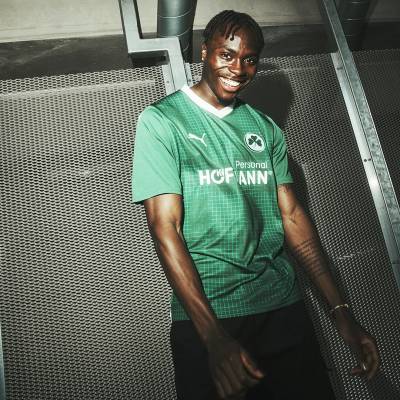 greuther_fürth_2023_24_away_kit_a.jpeg