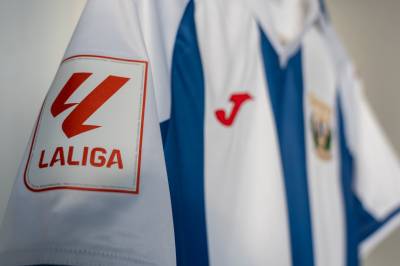 cd_leganes_2023_24_joma_home_kit_d.jpeg