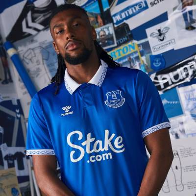 everton_2023_24_hummel_home_kit_3.jpeg